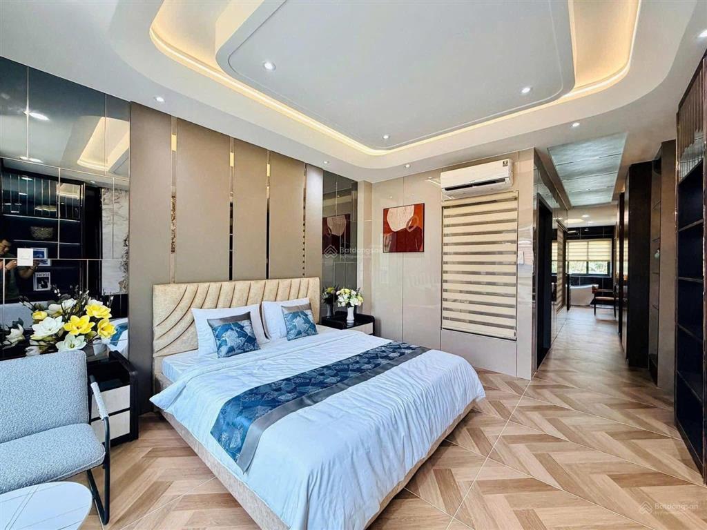 Nhà hẻm xe hơi có sổ đẹp nguyễn văn linh quận 7  giá chỉ 4.99 tỷ(tl), dt lớn 90m2, có hđ thuê sẵn