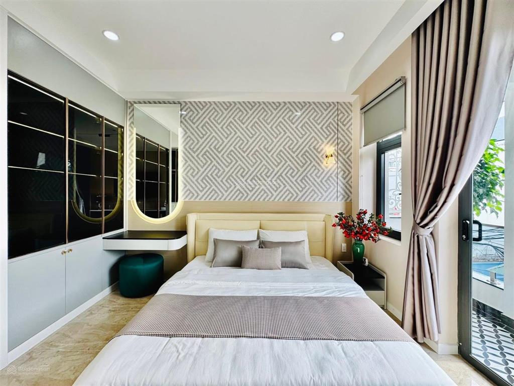 Bán nhà mặt tiền vừa ở vừa kinh doanh | nguyễn văn linh, q.7 | giá 4 tỷ 570(tl), có sẵn sổ hồng