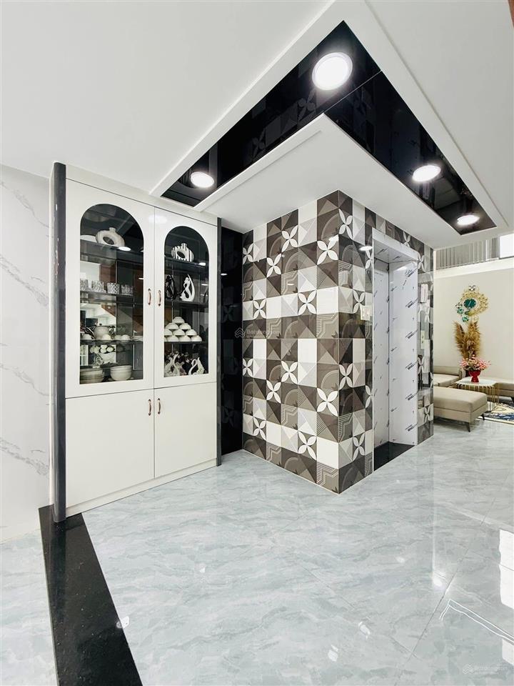 Bán liền trong tháng căn bà lài, p.6, quận 6 | giá tốt 4 tỷ 220(tl), dt lớn 82,5m2, có sổ hồng