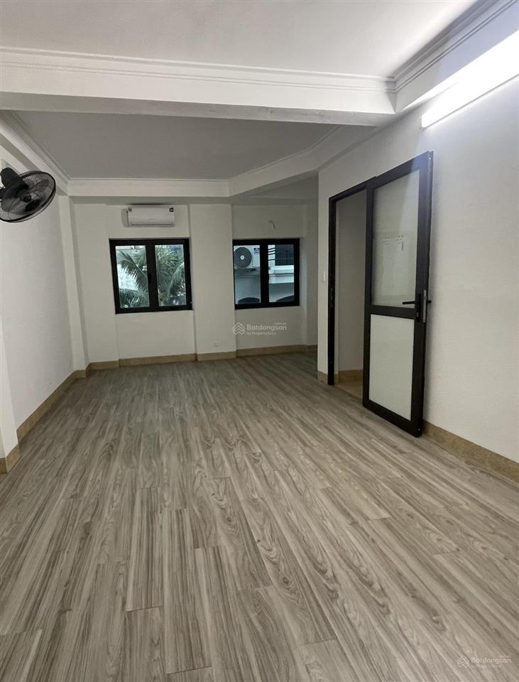 Chính chủ bán nhà riêng mỹ đình 38m², 4 tầng x 4m mt, gần lê quang đạo, giá 7,3 tỷ