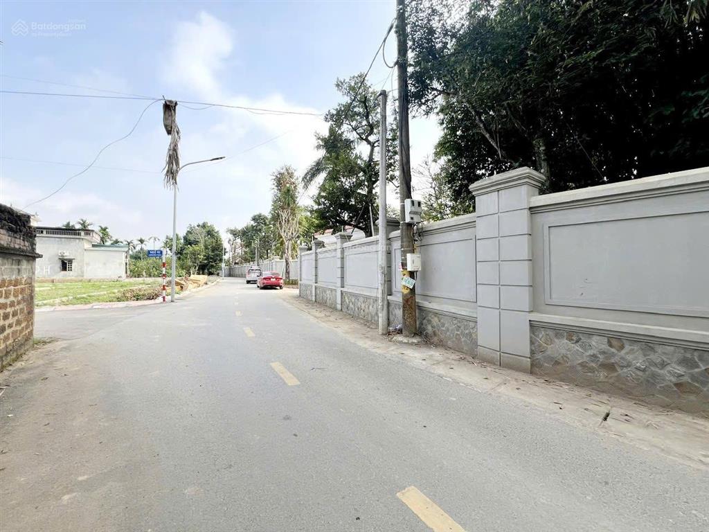 Siêu phẩm đất vàng hòa lạc, view hồ không gian nghỉ dưỡng đẳng cấp, chỉ 2.5 tỷ 100m2
