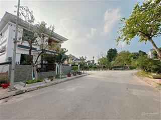 Đất vàng hòa lạc, lõi đô thị vệ tinh hòa lạc, 100m2 full thổ cư, 5 phút ra đh qg, nhỉnh 3 tỷ