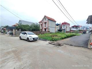 Bán lô đất 100m2 full thổ cư phú cát, hòa lạc vị trí vàng