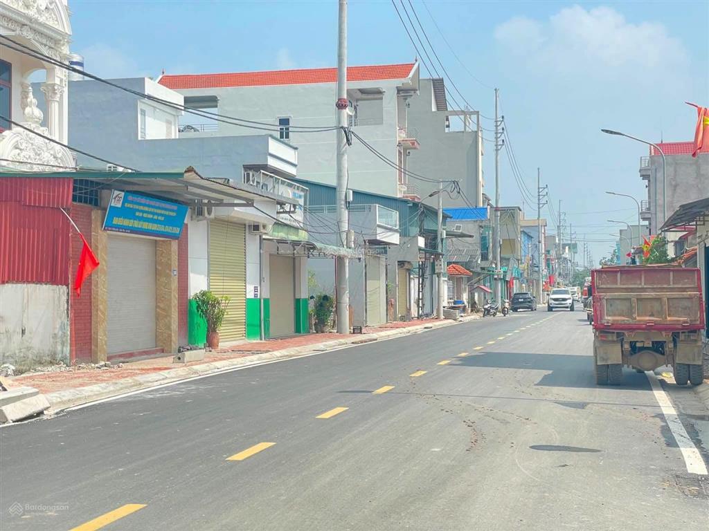 Giá sốc nhất hòa lạc, gần 2tỷ full thổ cư, 1 lô hiếm có cạnh các trường đại học và trường liên cấp