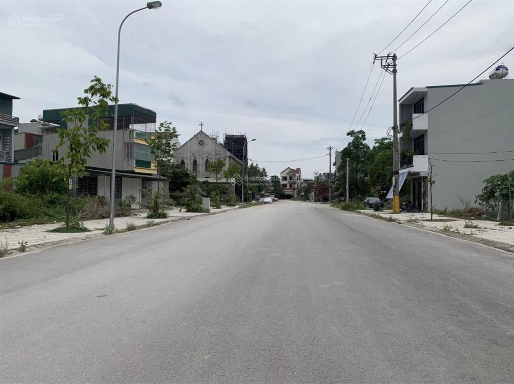 Đón sóng metro, sở hữu đất vàng trung tâm hòa lạc, 100m2, chỉ 1.9 tỷ
