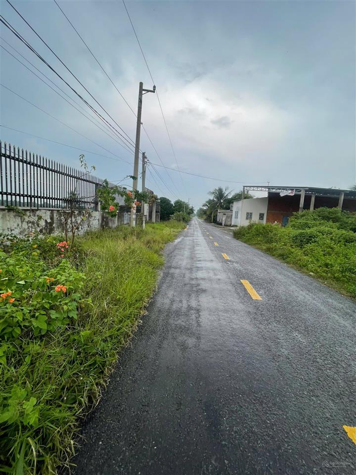 Bán đất tại đường phà trà cú, 1 tỷ 250, 210m2, mặt tiền 5m, pháp lý đầy mặt tiền 5m, pháp lý đầy đủ