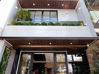 Bán nhà gấp trầnquang diệu quận3 .dt60m2/2tỷ1 đang có hợp đồng cho thuê