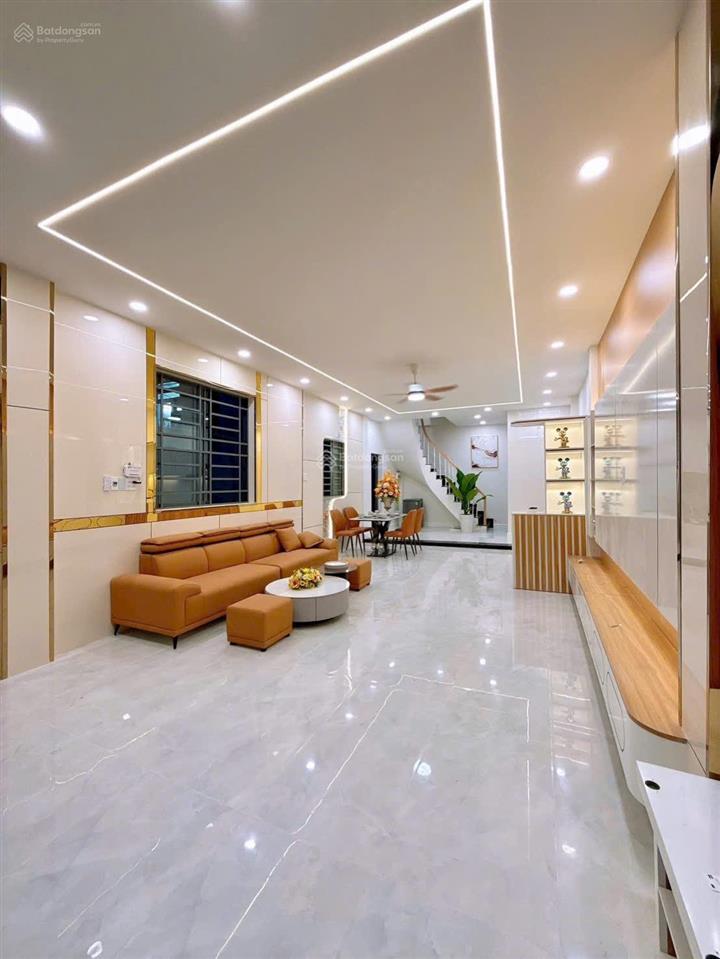 Chủ xoay vốn bán gấp 49m2/2tỷ1 phường thạnh mỹ lợi, quận 2 nhà hẻm xe hơi đường 20,