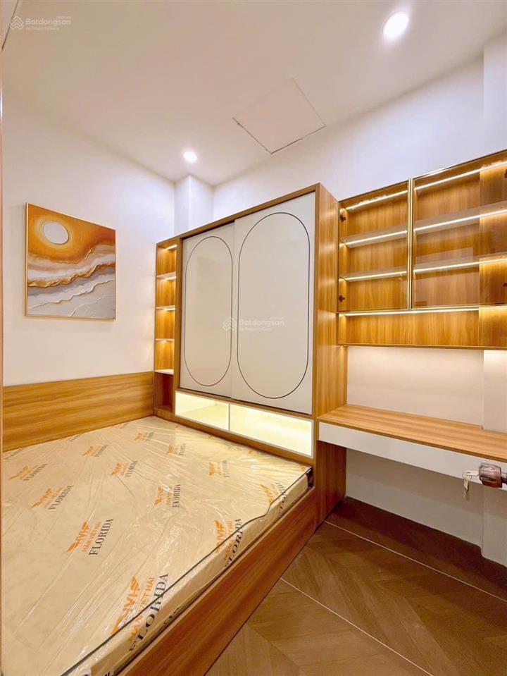 Chủ xoay vốn bán gấp 49m2/2tỷ1 phường thạnh mỹ lợi, quận 2 nhà hẻm xe hơi đường 20,