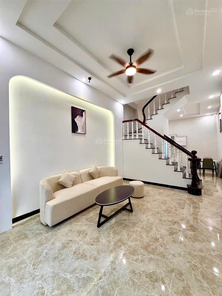 Chủ xoay vốn bán gấp 49m2/2tỷ1 phường thạnh mỹ lợi, quận 2 nhà hẻm xe hơi đường 20,