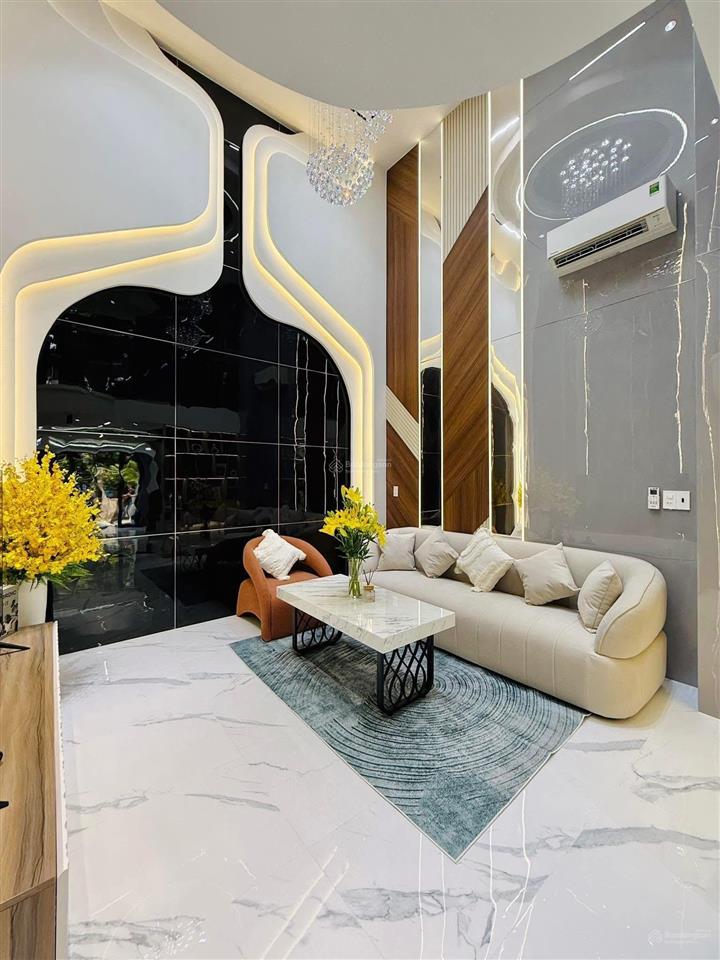 Bán gấp căn nhà phố 85m2/3ty2 tại đồng đen, p14, q. tân bình. shr