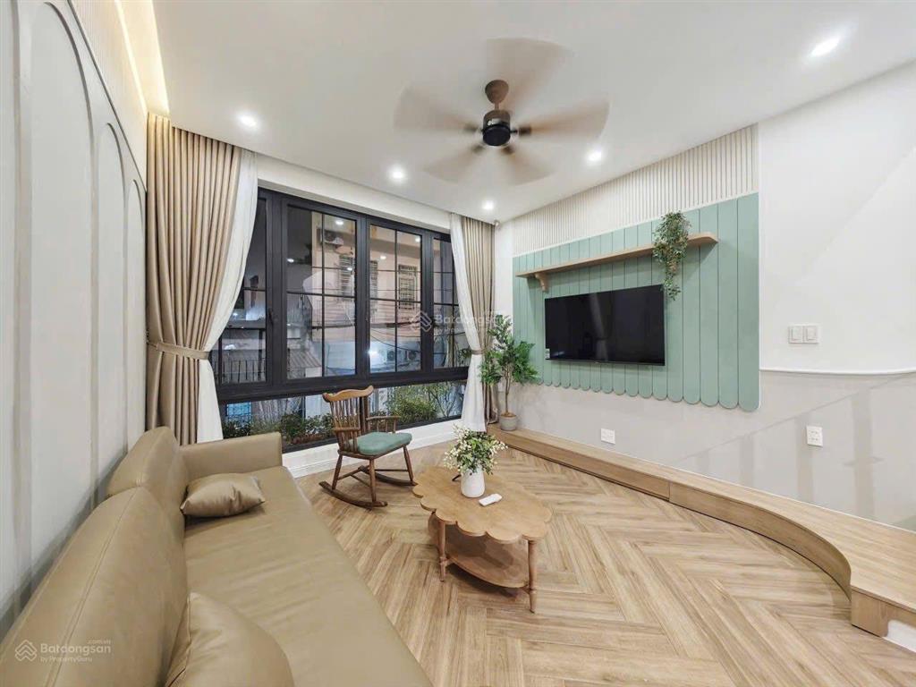 Nhà đẹp bình tân 80m2/3tỷ1  dòng tiền 31tr/tháng  hẻm 8m xe hơi tránh nhau