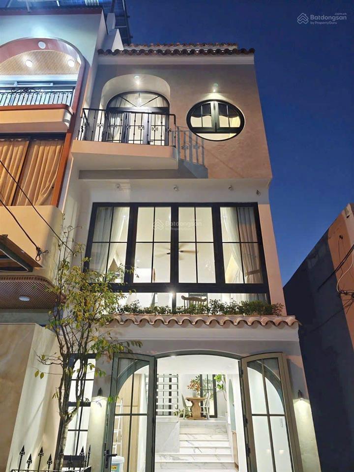 Nhà đẹp bình tân 80m2/3tỷ1  dòng tiền 31tr/tháng  hẻm 8m xe hơi tránh nhau