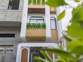 Nhà trần bình trọng quận 5 giảm sâu chỉ 3tỷ880, dtsd ~80m2, 2 tầng 5pn, tặng full nội thất ở ngay