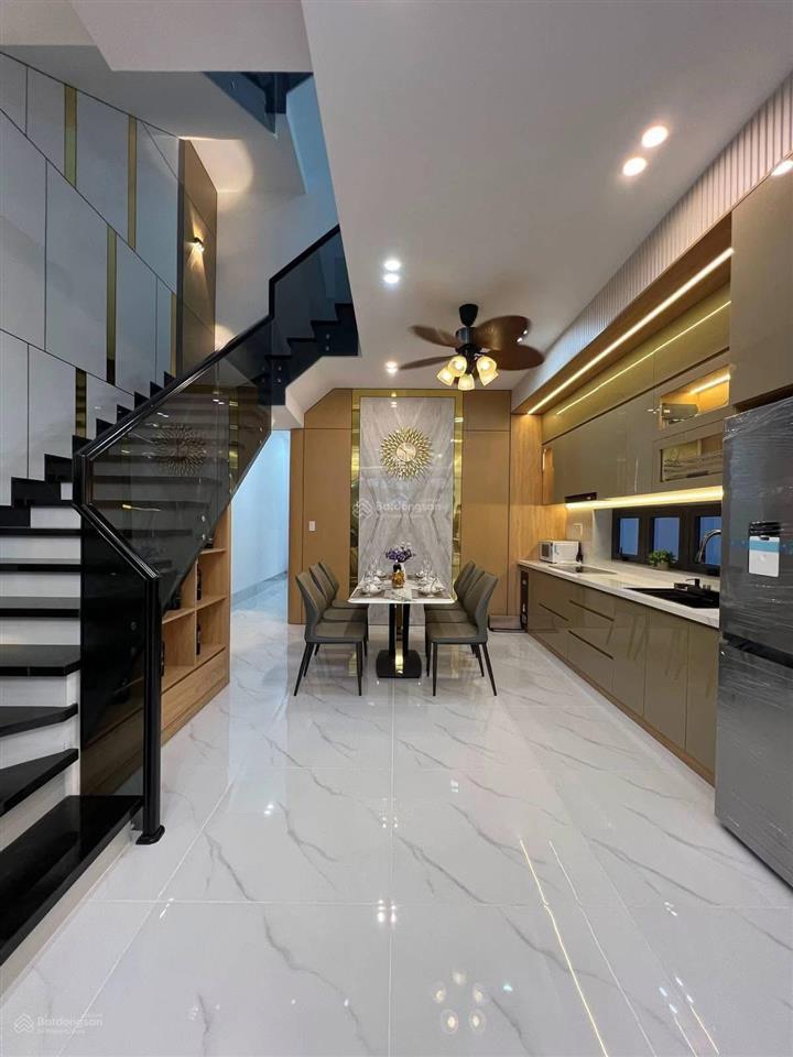 Nhà 2 lầu bình thạnh giá 2.69tỷ  hxh ngô tất tố  dòng tiền 19 triệu/tháng, gần thcs phú mỹ
