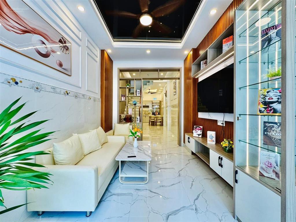 Chính chủ bán 186/34 phan văn trị 85m2 thương lượng sổ hồng riêng cho thuê 23tr/thang
