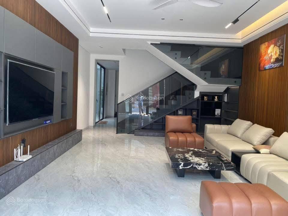 Bán nhà hẻm xe tải quận 6, 66.4m2/2ty6 (4x16) còn thương lượng sổ hồng riêng