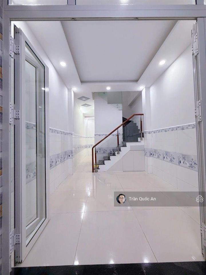 Bán nhà 4 tầng  4pn  sát hẻm xe tải  trần xuân soạn q7  shr  hoàn công đủ  hiện hữu