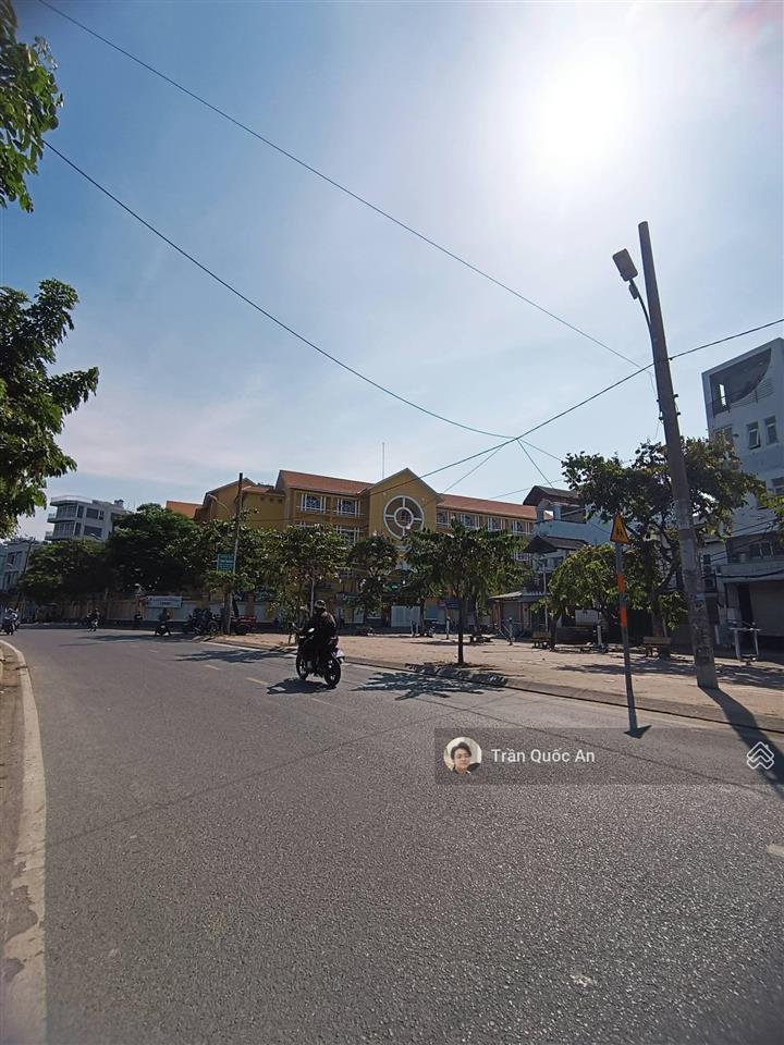 Mua 1 được 2  nhà 3 tầng full công năng  trần xuân soạn  q7  ~ 48m2  nhỉnh 5 tỷ