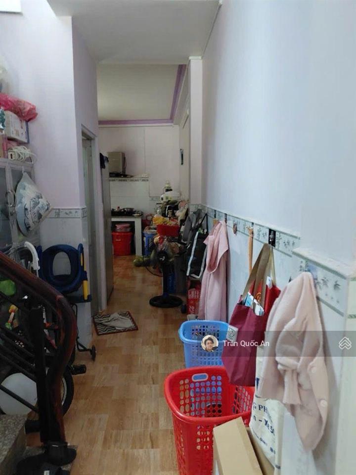Bán nhà chính chủ đất thổ cư  góc 2 mt  2pn  42,3m2  huỳnh tấn phát quận 7  shr  5 tỷ
