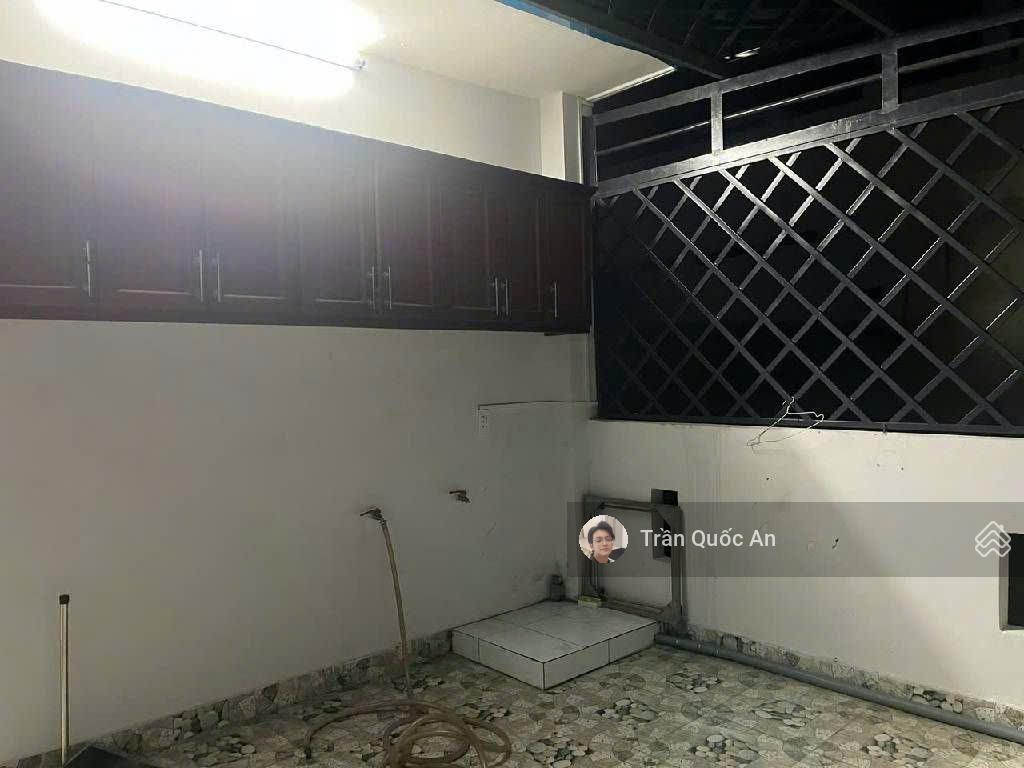 Chỉ 8.x tỷ có nhà kế bên phú mỹ hưng  60m2 ngang 4 cực rộng  sổ hồng vuông vức  hoàn công đủ