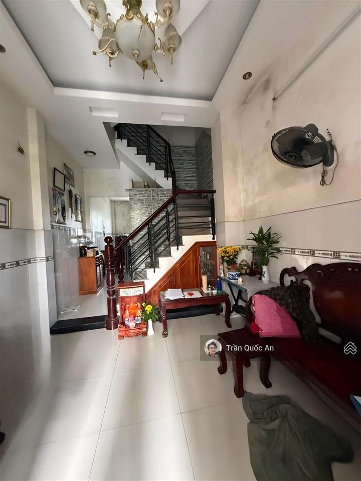 Bán nhà 4 tầng  46m2  4pn  hẻm xe hơi  cách phú mỹ hưng 5p chạy xe  khu hiện hữu.