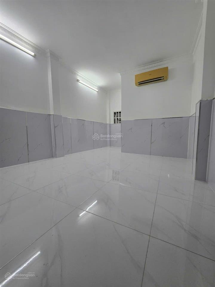 Nhà hẻm xe hơi hiếm đẹp  suýt 6 tỷ  4 tầng  ngay huỳnh tấn phát q7  shr  khu hiện hữu.
