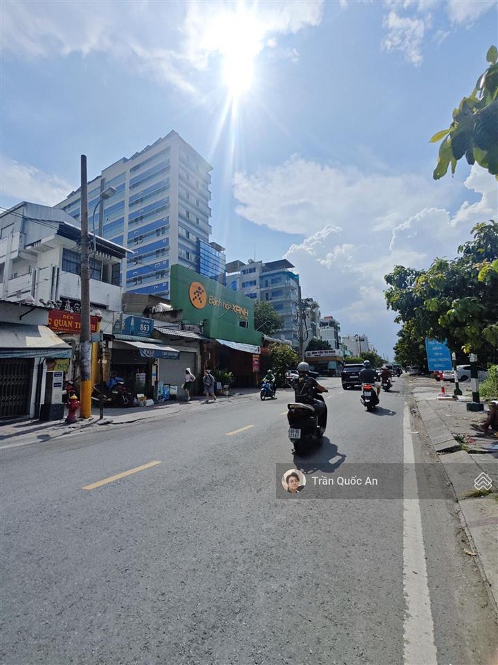 Ngay khu him lam  nhà 4 tầng  4pn  hẻm thoáng đẹp  có sân thượng  hoàn công đầy đủ