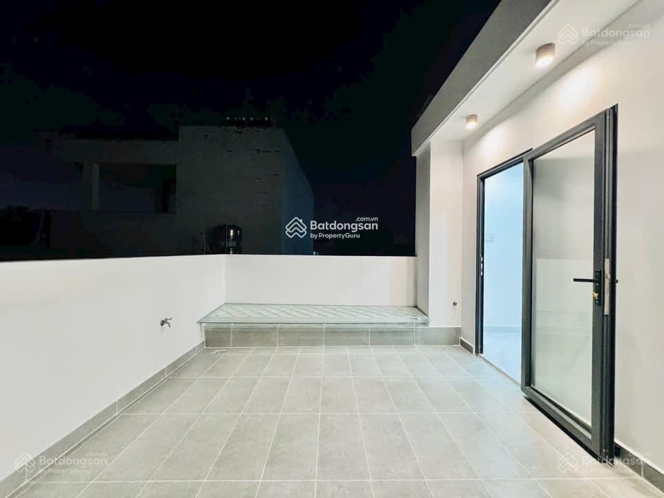 Bán nhà hẻm 5m nguyễn trọng tuyển, p1, tân bình, 47.6m2, 2tỷ7, sổ riêng, đang cho thuê 14tr/th