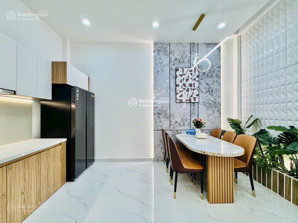 Bán nhà hẻm 5m nguyễn trọng tuyển, p1, tân bình, 47.6m2, 2tỷ7, sổ riêng, đang cho thuê 14tr/th