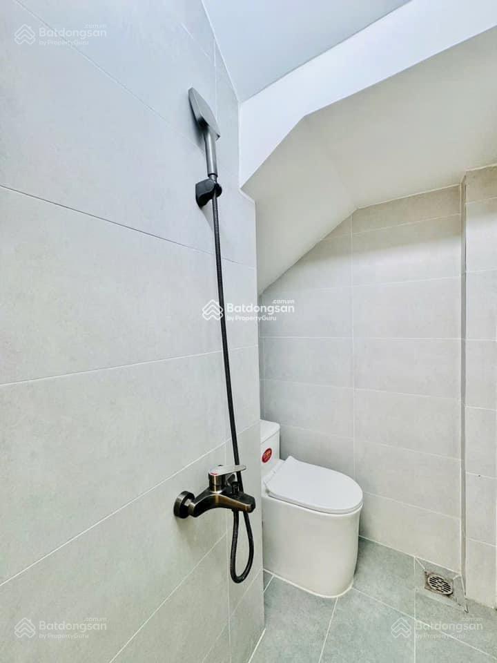 Bán nhà hẻm 5m nguyễn trọng tuyển, p1, tân bình, 47.6m2, 2tỷ7, sổ riêng, đang cho thuê 14tr/th