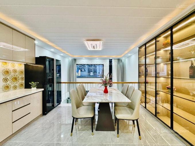 Cần tiền xoay vốn bán gấp nhà phan văn trị, p5, gò vấp. 88m2, 5tỷ3 đang cho thuê 23tr/th, sổ riêng