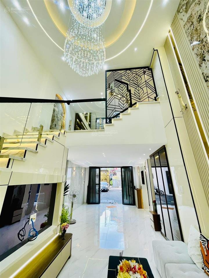 Sở hữu căn nhà phố đ. cây điệp, đa kao, quận 1, 64.7m2, 3tỷ7, đang cho thuê 25tr/th, sổ riêng