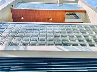 Bán nhanh nhà thích quảng đức, p4, phú nhuận, dt 81.6m2, 4tỷ370tr, cho thuê 20tr/th, sổ riêng