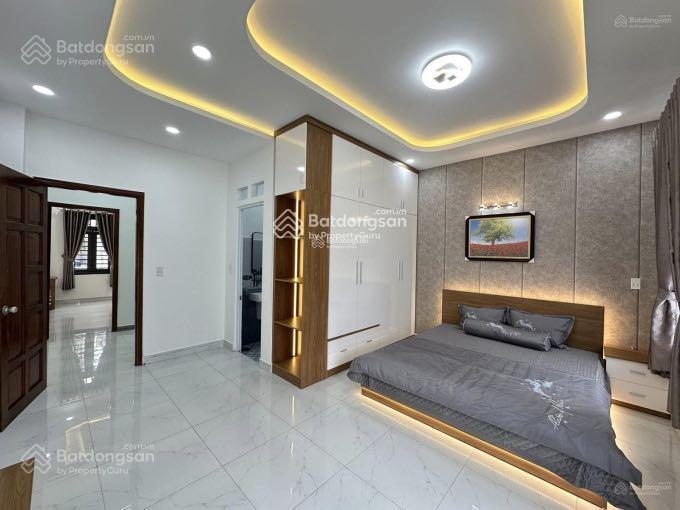 Cô khách bán gấp nhà hxh phạm thế hiển, p6, quận 8, 78.2m2, 4tỷ880tr, sổ riêng, đang cho thuê 15tr