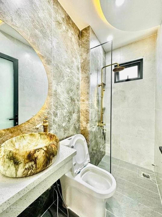 Bán gấp nhà hxh trần tuấn khải  p5  quận 5. dt 68m2, 3tỷ290tr, sổ hồng, đang cho thuê 17 triệu/th