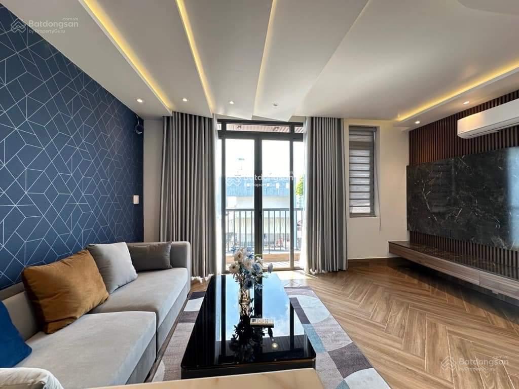 Bán nhà ngộp trương quyền  p6  q3 đang cho thuê 21 tr/th. dt 80m2, 3tỷ780tr nằm sát cv lê văn tám