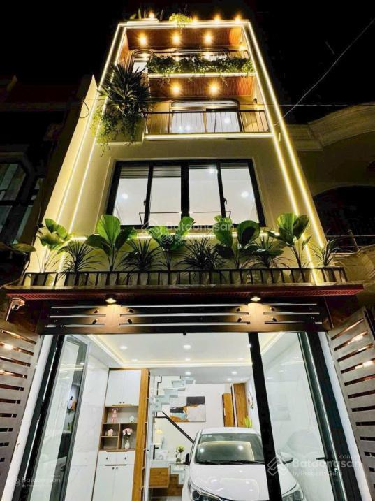 Chủ hạ giá bán gấp căn nhà trần văn đang, p11, quận 3 thông ra bờ kè, 64m2, 3tỷ290tr sổ hồng riêng