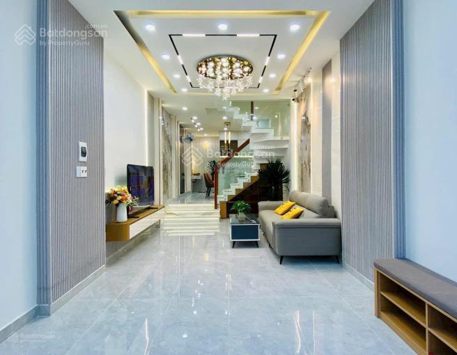 Xoay vốn bán gấp nhà hẻm 7m dương bá trạc, p1, quận 8, đang cho thuê 12tr/th, 68m2, 2tỷ7, sổ riêng