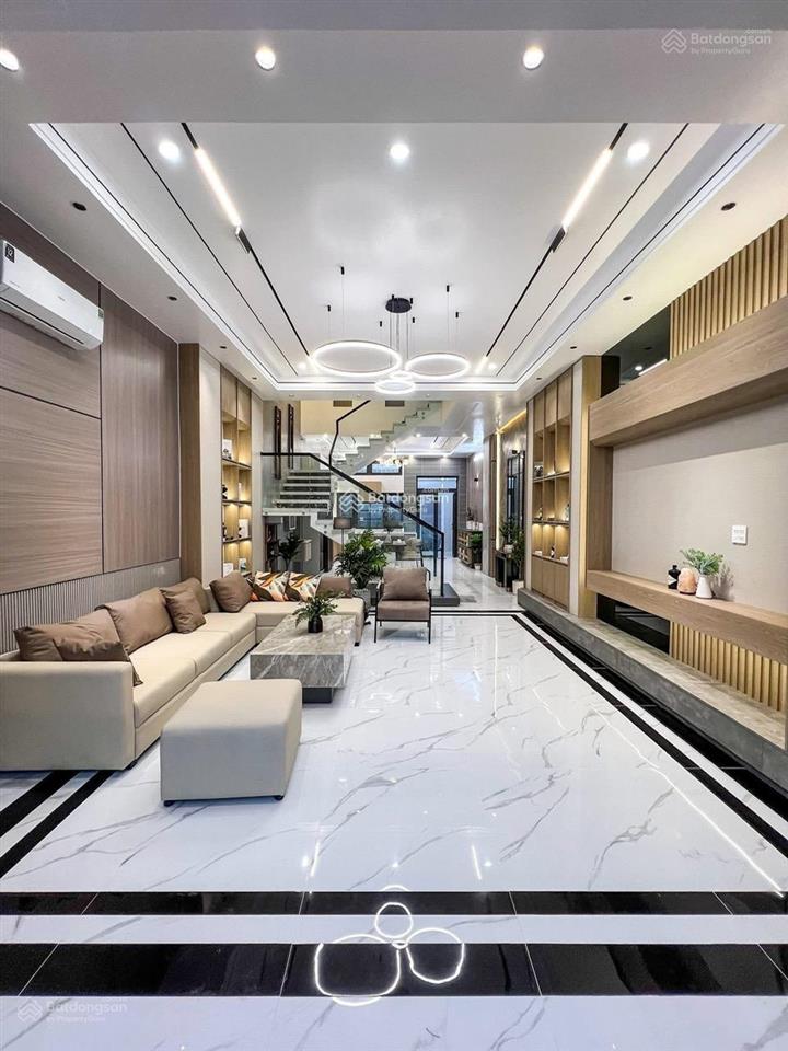 Hàng hiếmnhà đẹp chủ ngợp hẻm 6m lý thường kiệt, quận 10, 68.8m2, 3tỷ460tr, đang cho thuê 21tr/th
