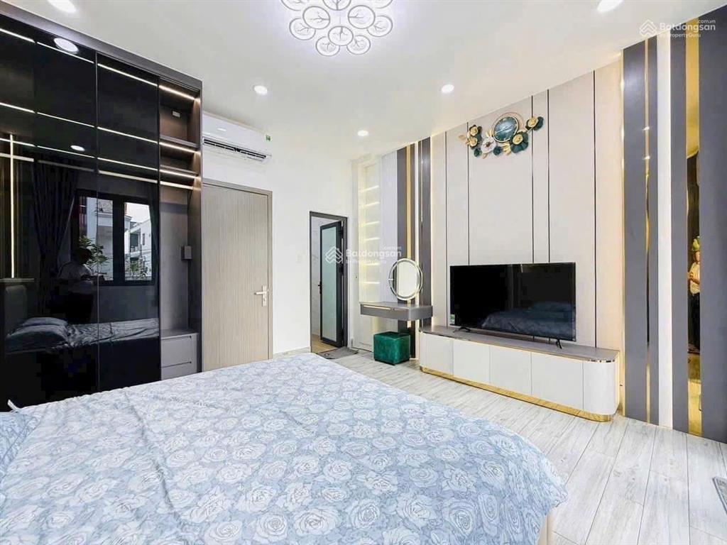 Nhà đường lớn 7,5m ngay đội cung  quận 11. 73.2m2, 3tỷ5, đang cho thuê 23 triệu gần phòng khám nhi