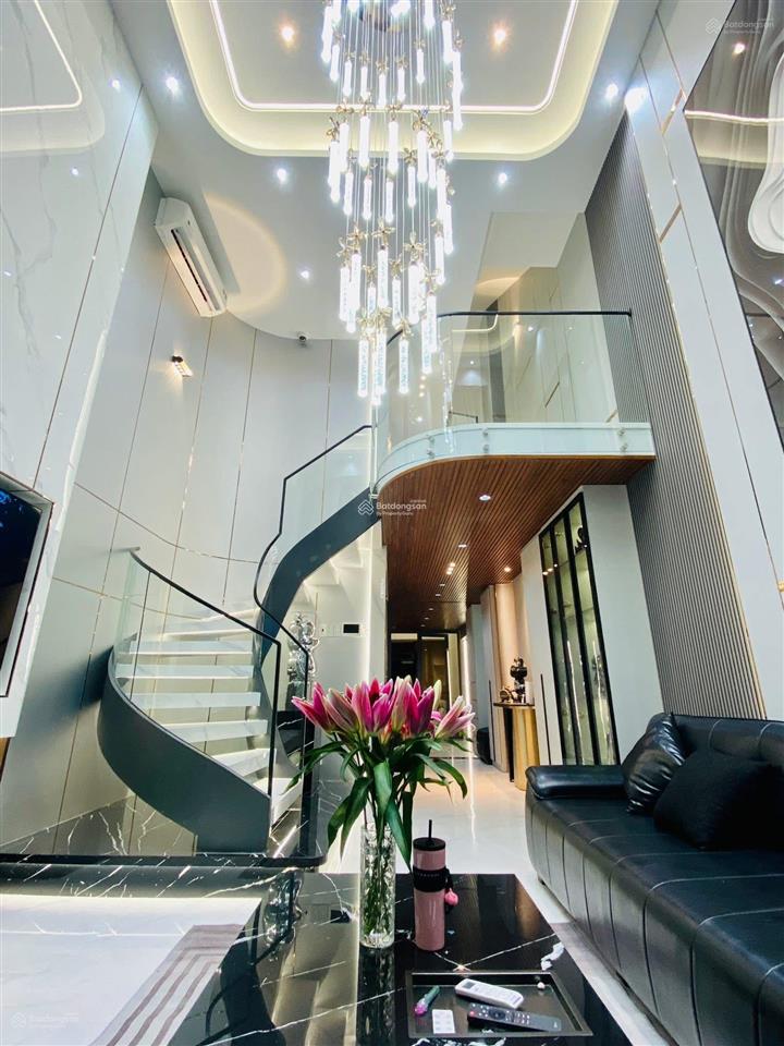 Chính chủ kí gửi giảm sâu 300tr bán gấp căn nhà quốc lộ 13, thủ đức (cũ), 72m2, sổ riêng