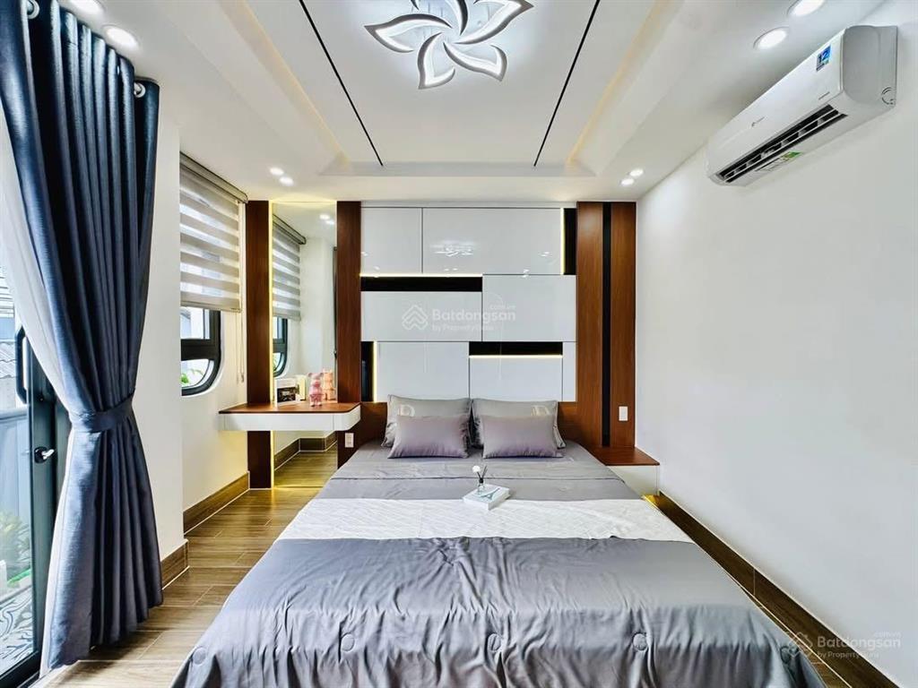 Nhà riêng 3 tầng hòa hưng quận 10 80m2 (5x16) 4pn 4wc hxh 6m giá 3,25 tỷ shr hỗ trợ vay 70%