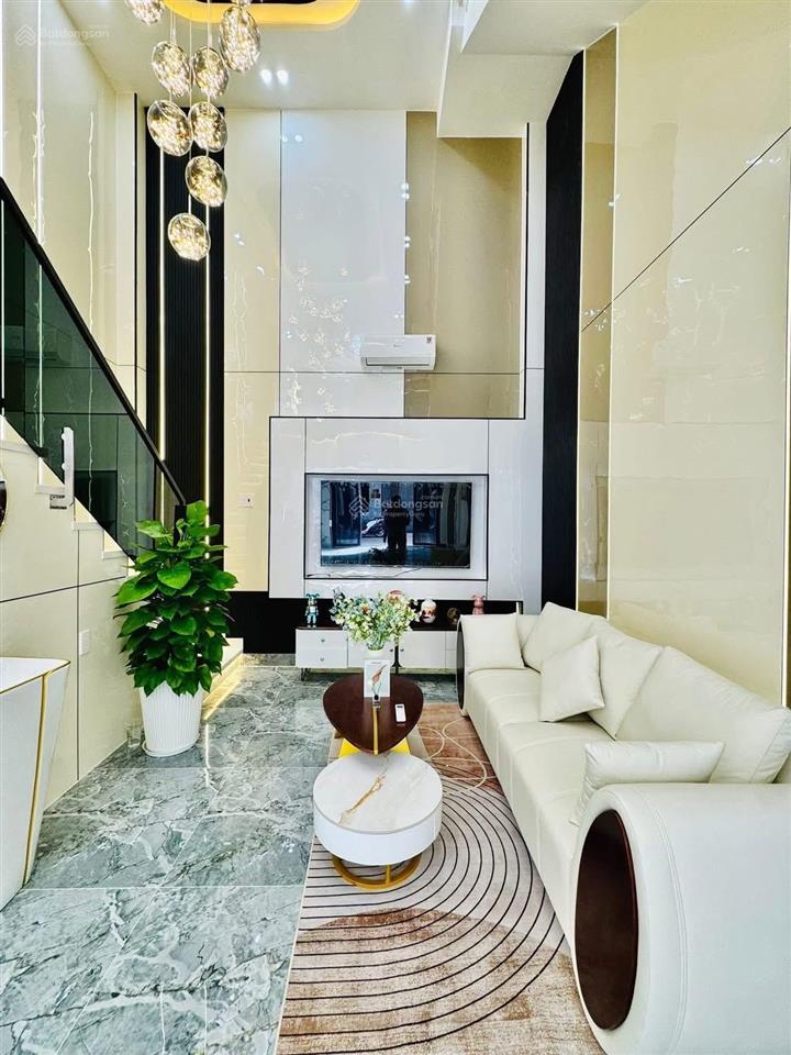 Nhà riêng 3 tầng hòa hưng quận 10 80m2 (5x16) 4pn 4wc hxh 6m giá 3,25 tỷ shr hỗ trợ vay 70%