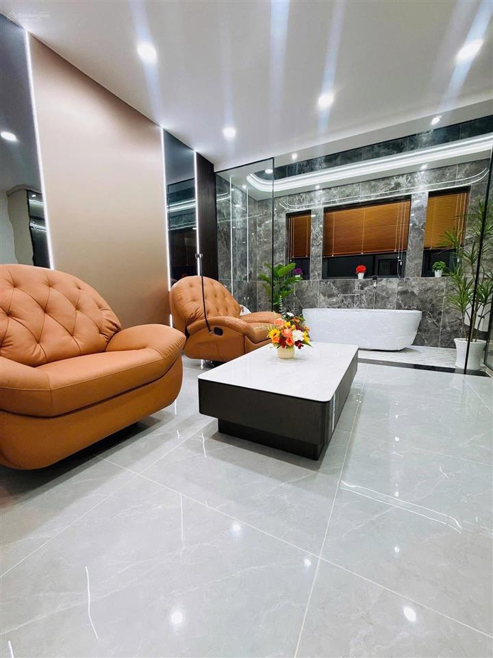 Bán nhà riêng 84m2 cao lỗ p4 q8, 1 trệt 1 lửng 4 lầu 6pn 8wc hđ thuê 23tr/th, shr