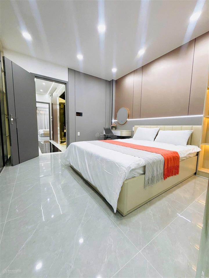 Bán nhà riêng 84m2 cao lỗ p4 q8, 1 trệt 1 lửng 4 lầu 6pn 8wc hđ thuê 23tr/th, shr