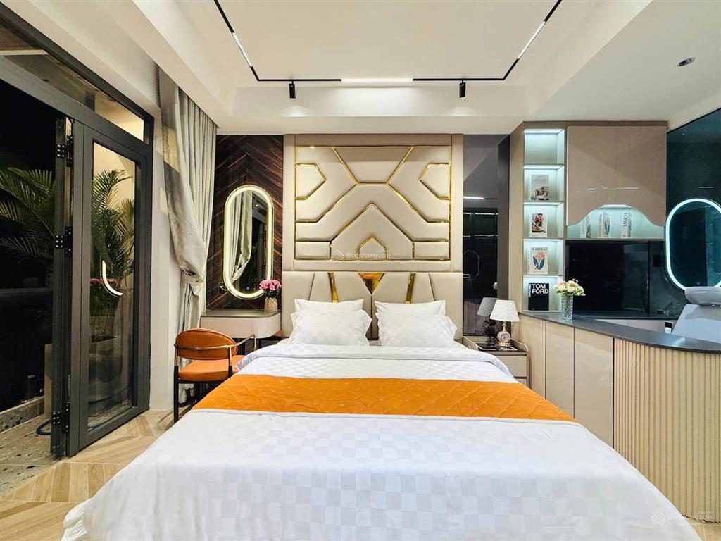 Chính chủ bán nhà hậu giang p5 q6 80m2 (5x16) giá 3t150 hxh shr hđ thuê 18tr/tháng