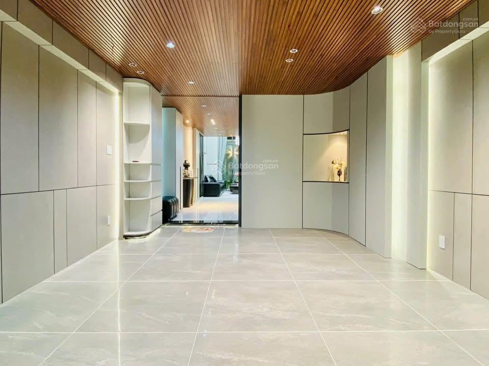 Bán nhà âu dương lân p2 q8 2 tỷ 950 75m2(5x15) 3 tầng 4pn 5wc hđ thuê 18tr shr hxh