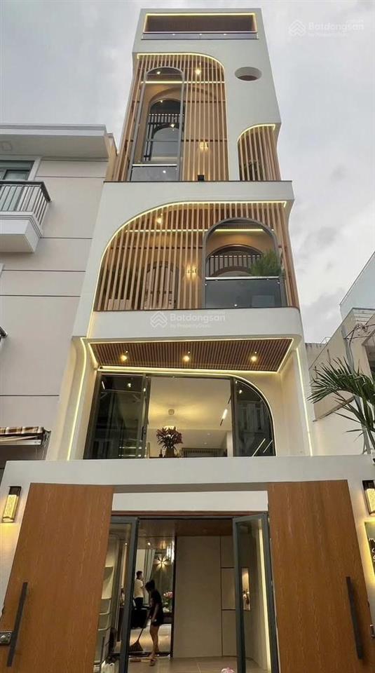 Bán nhà âu dương lân p2 q8 2 tỷ 950 75m2(5x15) 3 tầng 4pn 5wc hđ thuê 18tr shr hxh