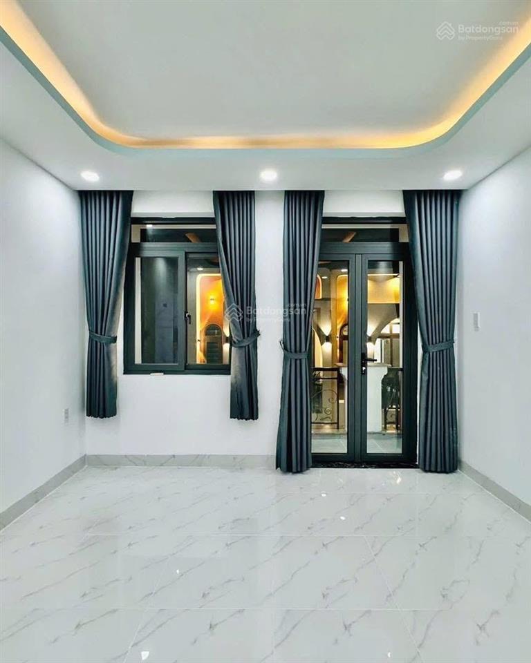 Chủ giảm ngay 400tr chỉ còn 4 tỷ 450 nhà hồ bá kiện, q10 84,78m 3 tầng hẻm 7m hđ thuê 23tr/th. shr